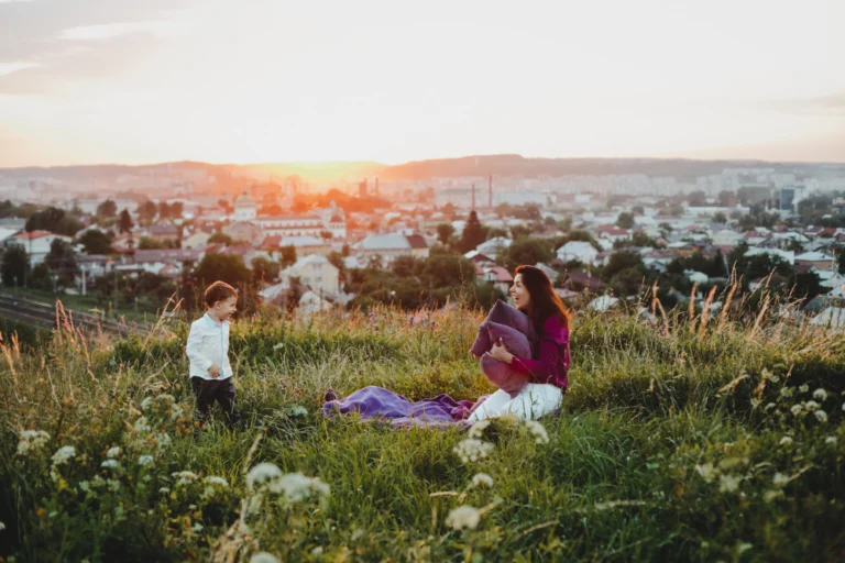 Top 7 Best Areas to Live in Connecticut for Families and Professionals